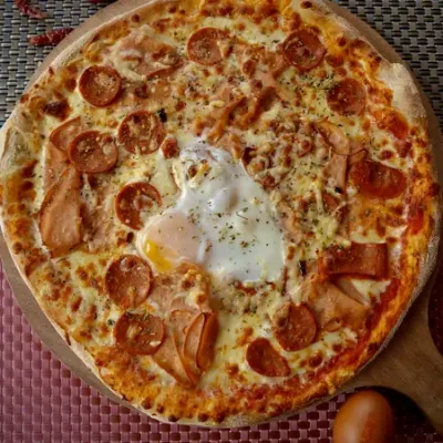 Pizza Vesuvio
