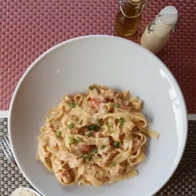 Tagliatelle Salmone
